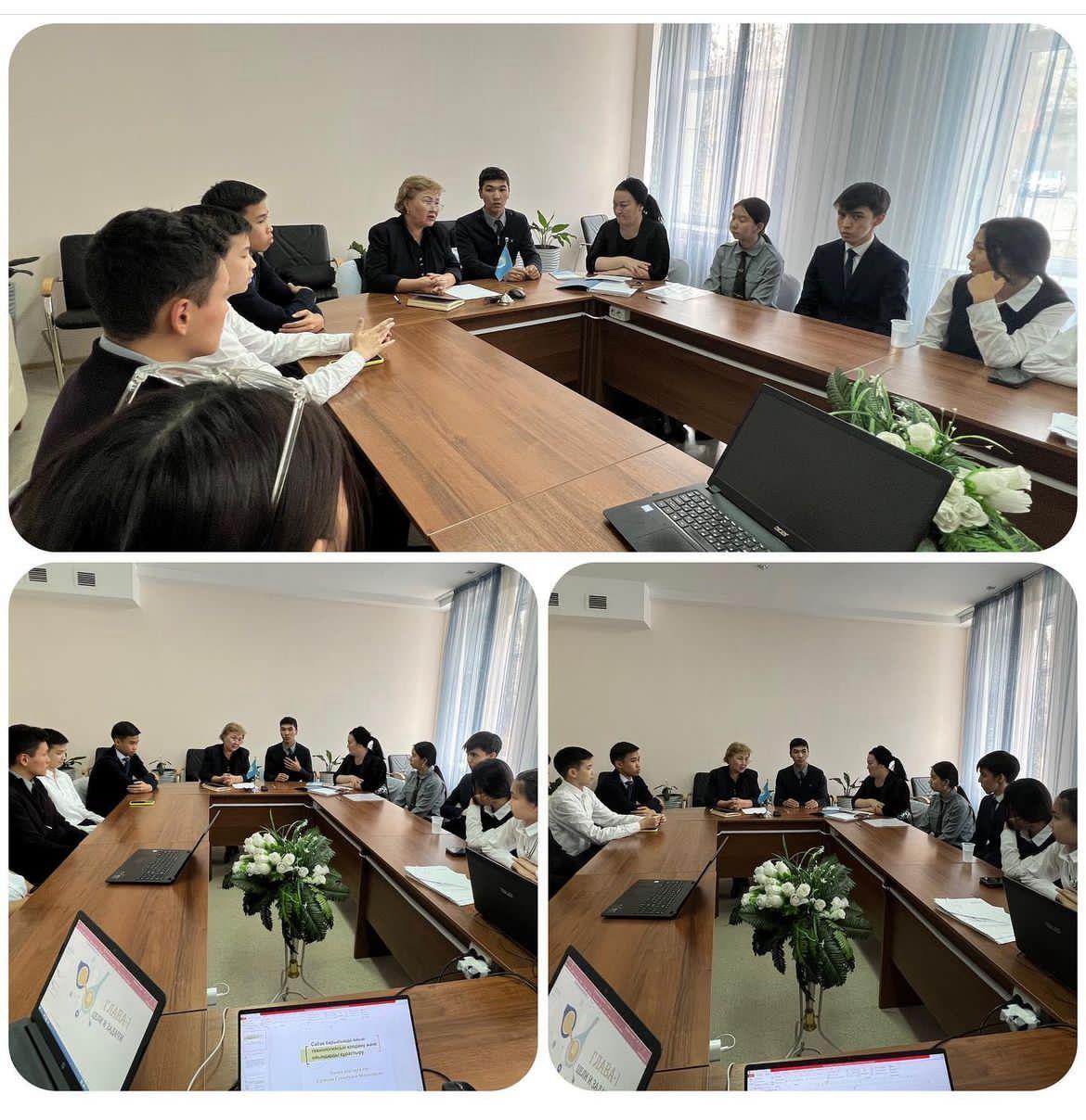 Мектеп парламентінің кезекті отырысы